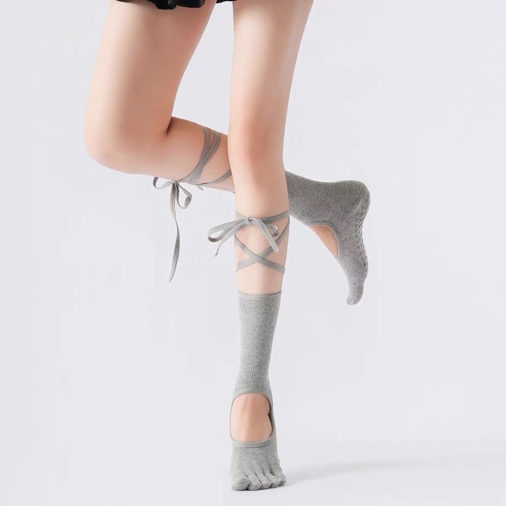 Lace-up Ballet Yoga Socks Wome - огляд і ціна Yoga Of Fitness